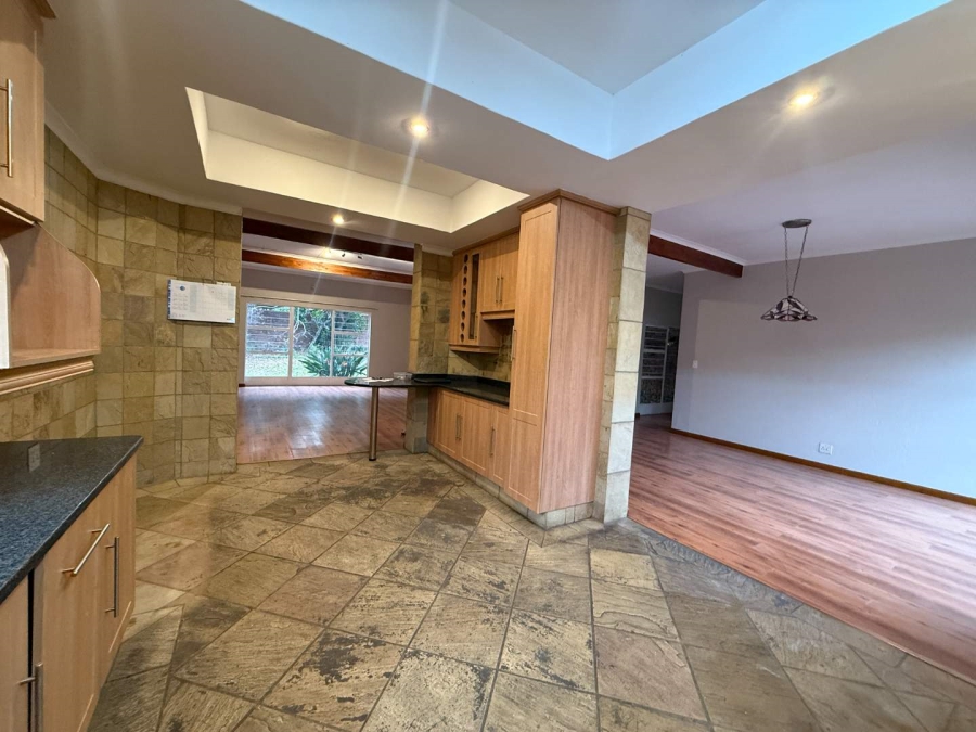 To Let 3 Bedroom Property for Rent in Weltevreden Park Gauteng