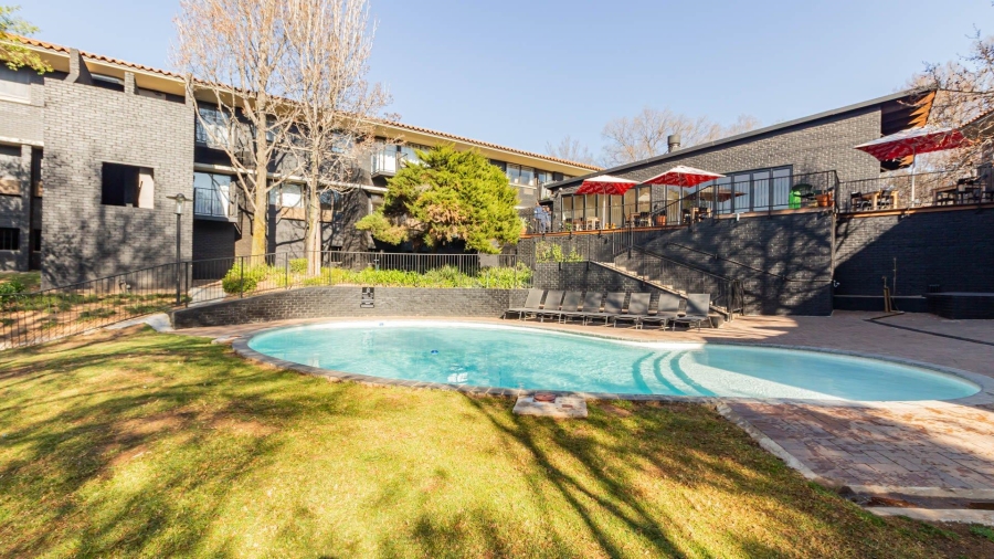 1 Bedroom Property for Sale in St Andrews Gauteng