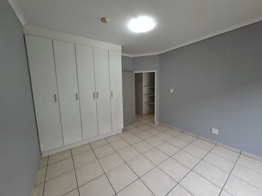 To Let 2 Bedroom Property for Rent in Moregloed Gauteng