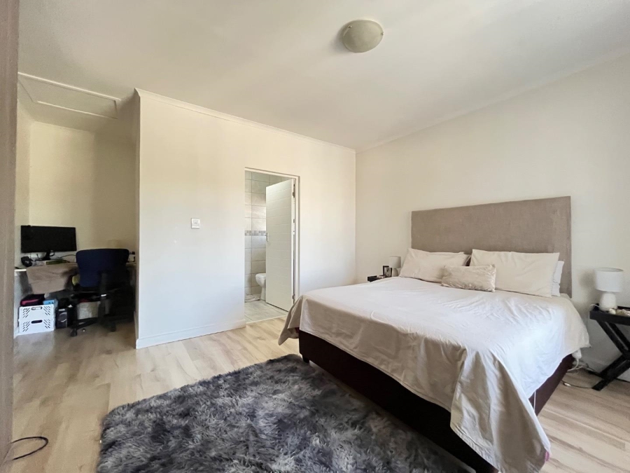 2 Bedroom Property for Sale in Illiondale Gauteng