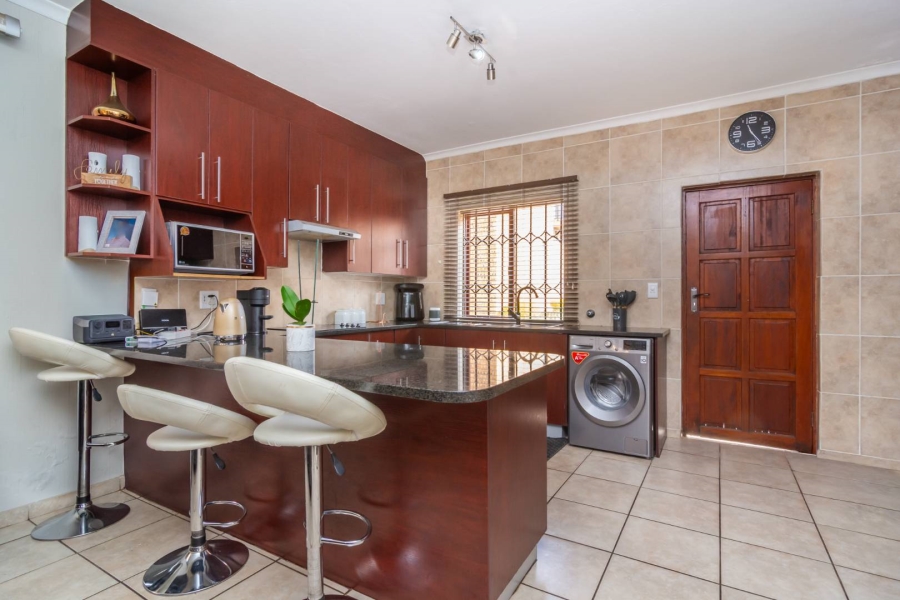 3 Bedroom Property for Sale in Willowbrook Gauteng