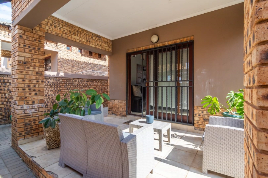 3 Bedroom Property for Sale in Willowbrook Gauteng