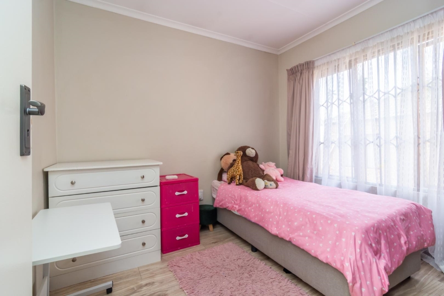 3 Bedroom Property for Sale in Willowbrook Gauteng