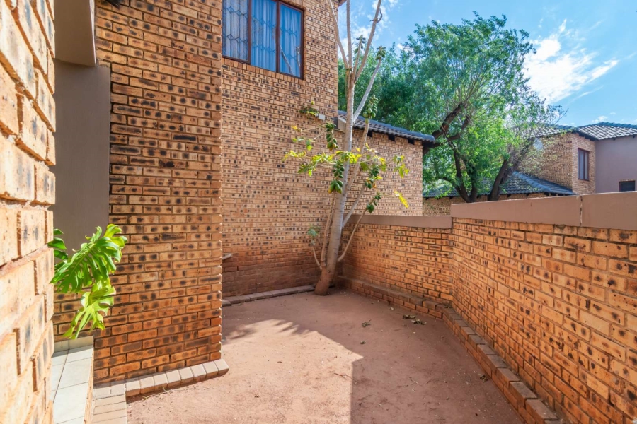 3 Bedroom Property for Sale in Willowbrook Gauteng