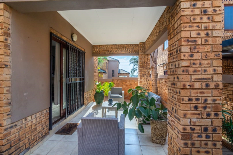 3 Bedroom Property for Sale in Willowbrook Gauteng