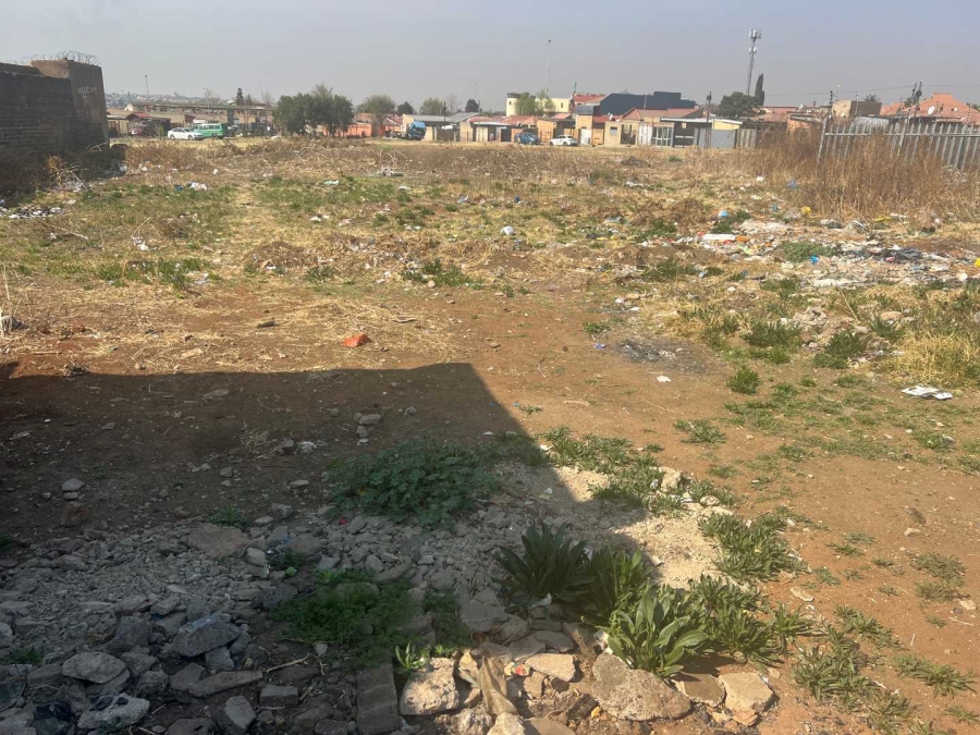 0 Bedroom Property for Sale in Jabavu Gauteng