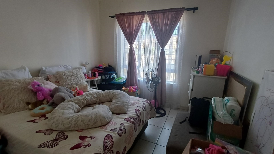 2 Bedroom Property for Sale in South Crest Gauteng
