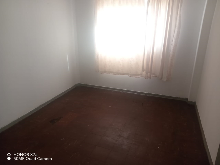 2 Bedroom Property for Sale in South Hills Gauteng