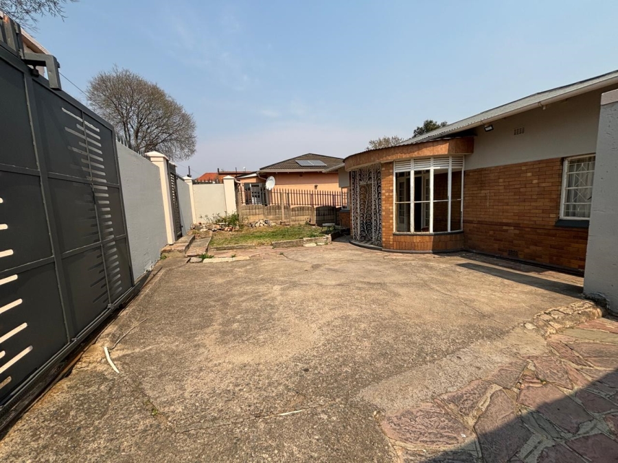 3 Bedroom Property for Sale in Rosettenville Gauteng
