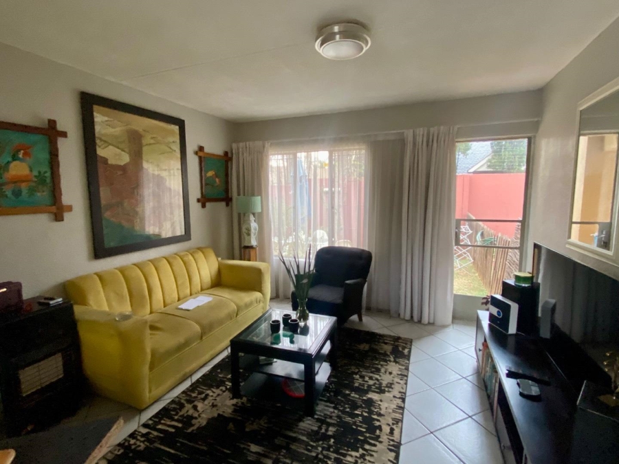2 Bedroom Property for Sale in Lakefield Gauteng