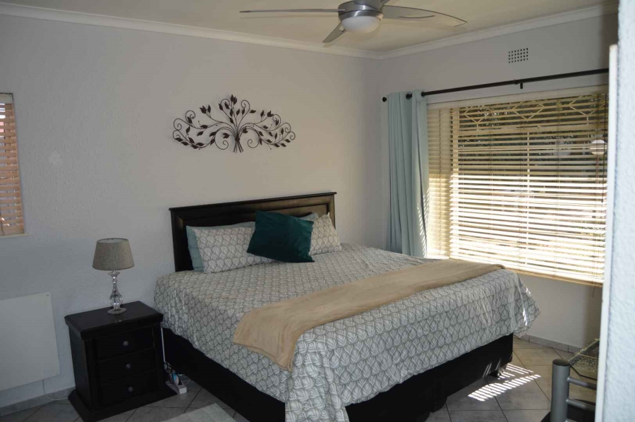 4 Bedroom Property for Sale in Brackenhurst Gauteng