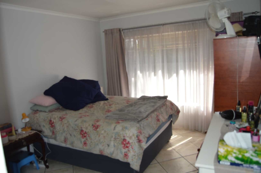 4 Bedroom Property for Sale in Brackenhurst Gauteng