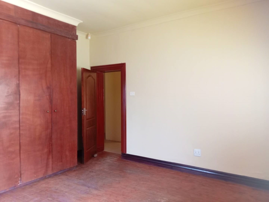To Let 3 Bedroom Property for Rent in Orange Grove Gauteng