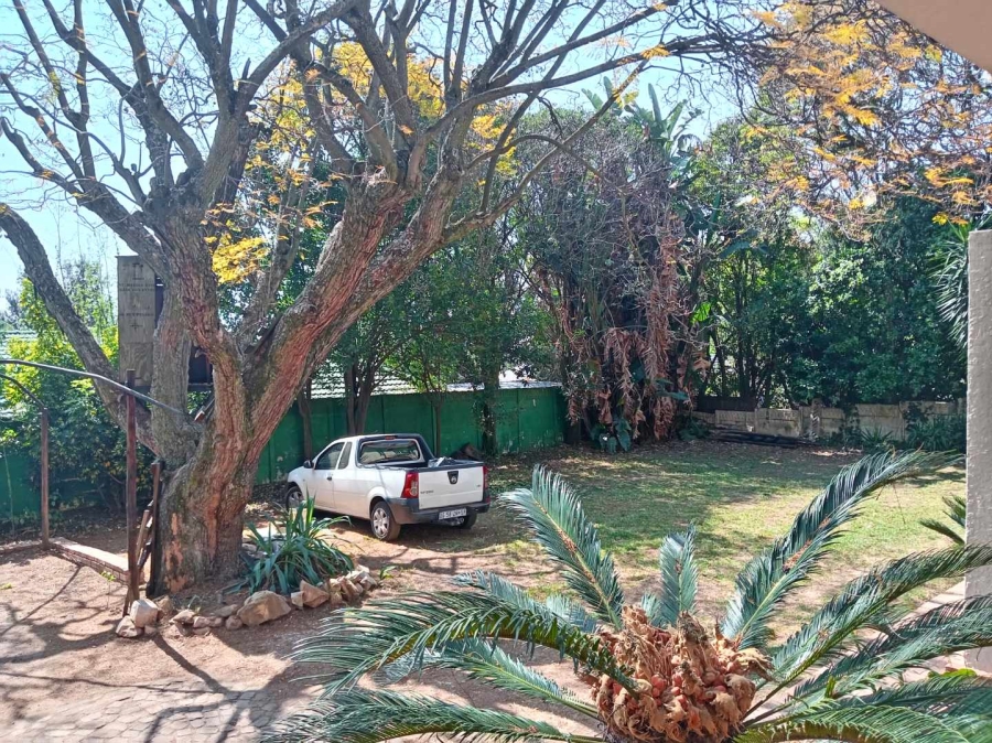 To Let 3 Bedroom Property for Rent in Orange Grove Gauteng