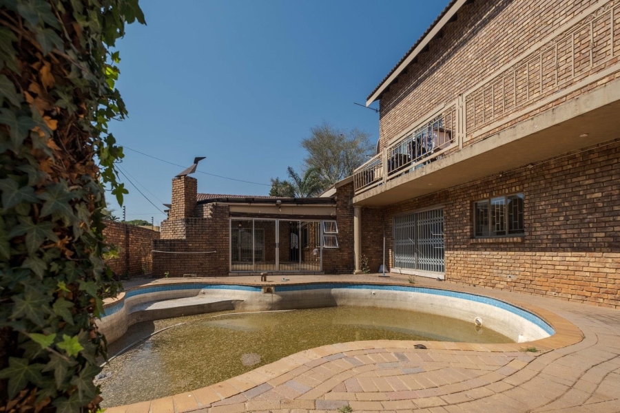 7 Bedroom Property for Sale in Newlands Gauteng