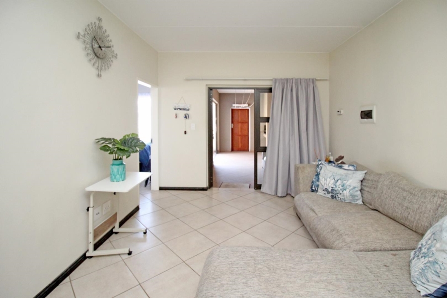 To Let 2 Bedroom Property for Rent in Brentwood Gauteng