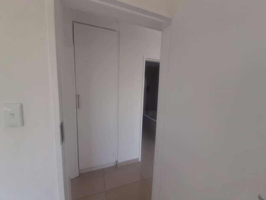 To Let 2 Bedroom Property for Rent in Linmeyer Gauteng