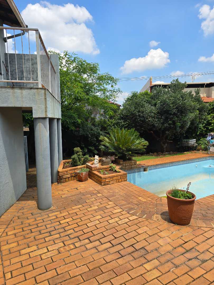 3 Bedroom Property for Sale in Castleview Gauteng