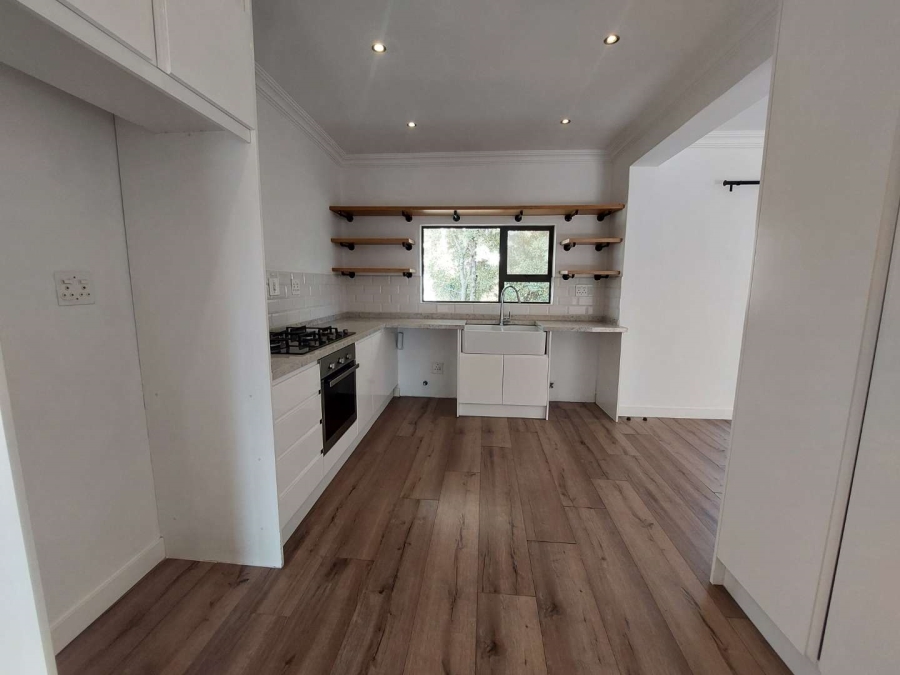 To Let 2 Bedroom Property for Rent in Bryanston Gauteng