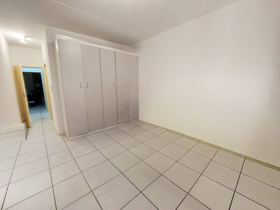To Let 2 Bedroom Property for Rent in Morningside Gauteng