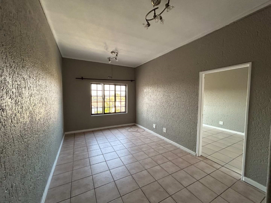 To Let 1 Bedroom Property for Rent in Sandown Gauteng