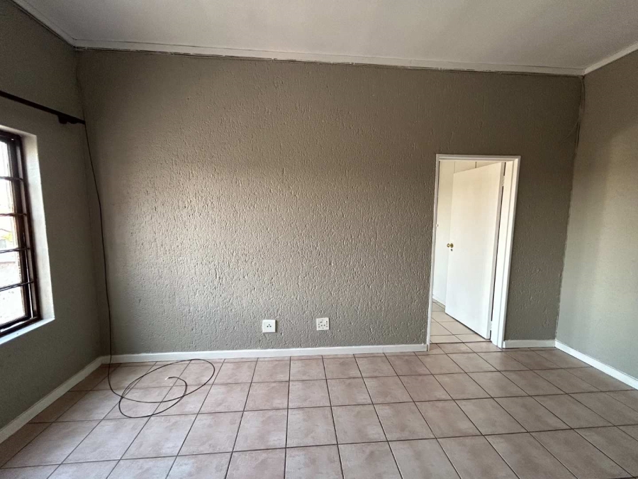 To Let 1 Bedroom Property for Rent in Sandown Gauteng