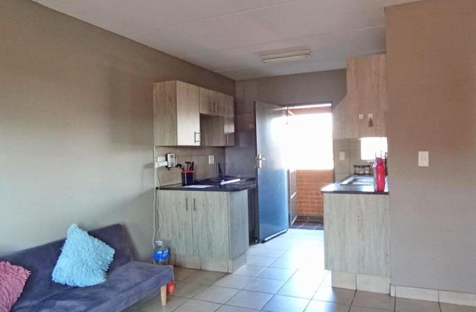 2 Bedroom Property for Sale in Montana Tuine Gauteng