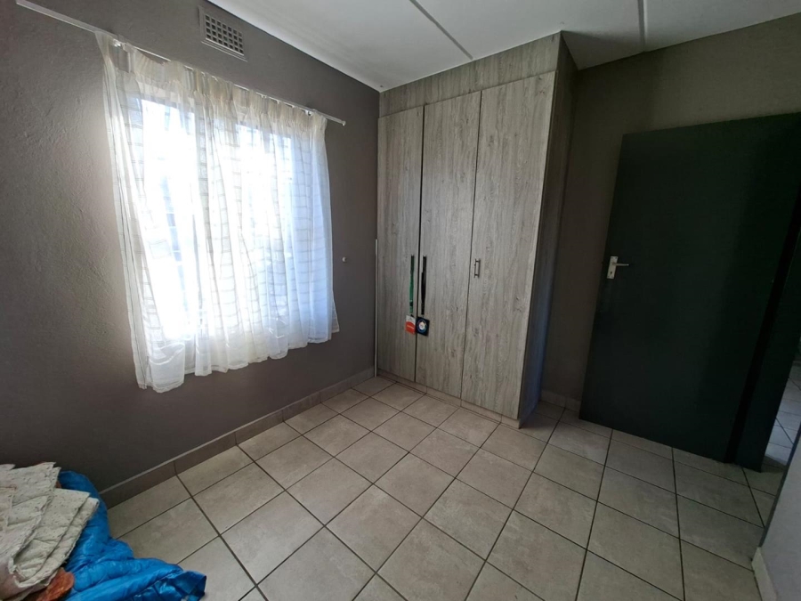 2 Bedroom Property for Sale in Montana Tuine Gauteng