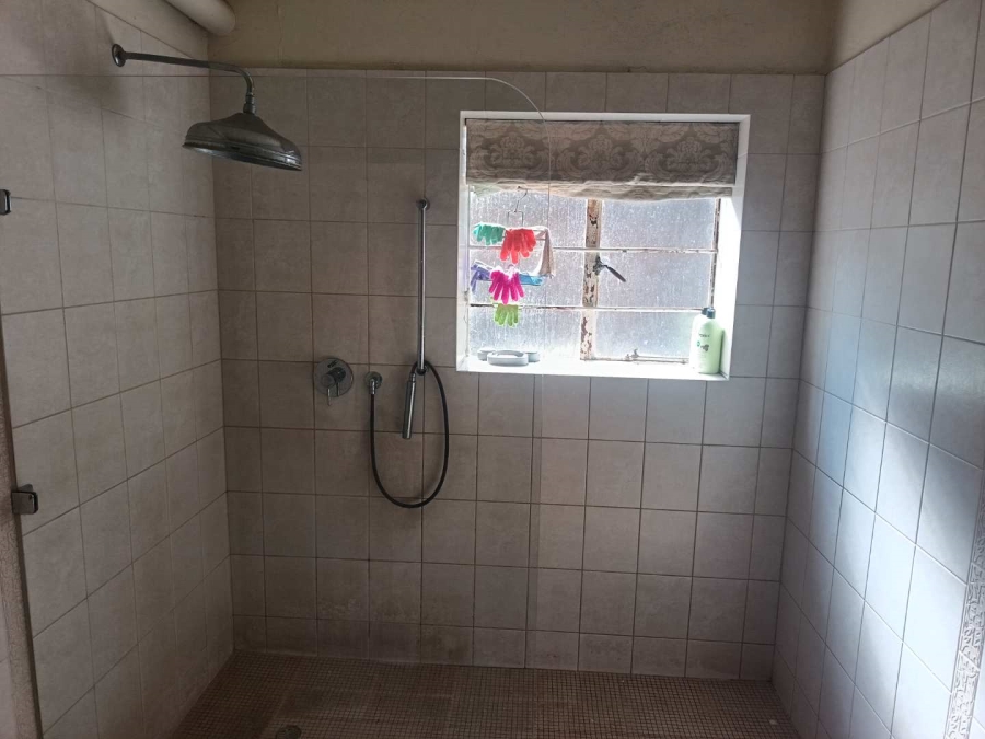 5 Bedroom Property for Sale in Kensington Gauteng