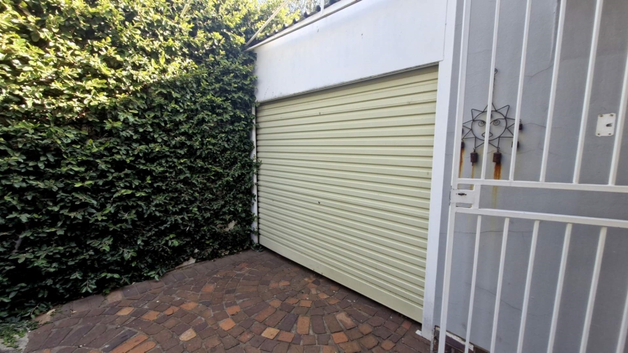 5 Bedroom Property for Sale in Rietondale Gauteng