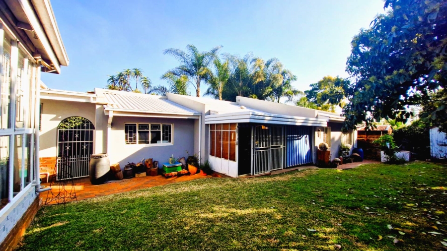 5 Bedroom Property for Sale in Rietondale Gauteng