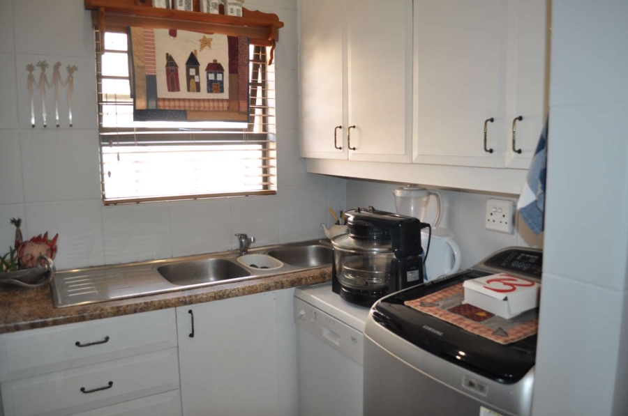 3 Bedroom Property for Sale in Hazeldean Gauteng