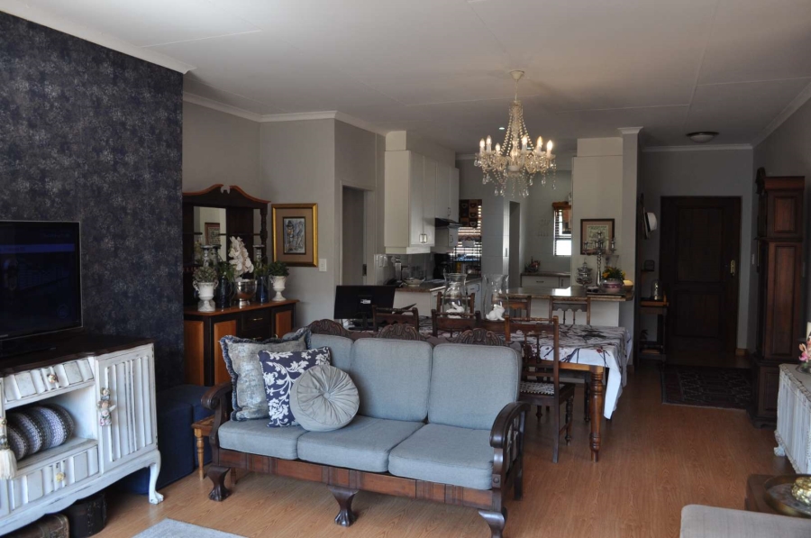 3 Bedroom Property for Sale in Hazeldean Gauteng