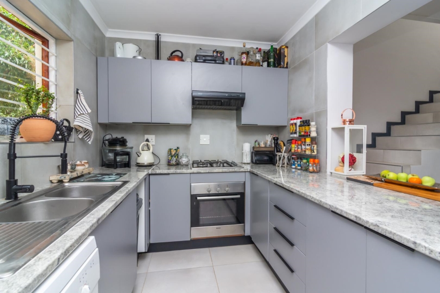 4 Bedroom Property for Sale in Ruimsig Gauteng