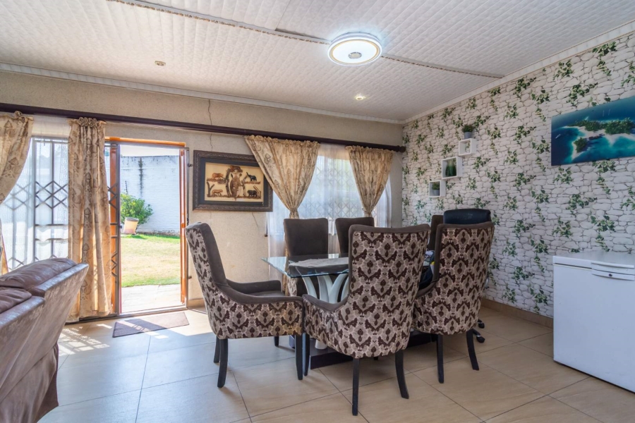 3 Bedroom Property for Sale in Witpoortjie Gauteng
