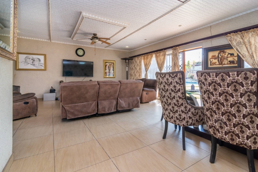 3 Bedroom Property for Sale in Witpoortjie Gauteng