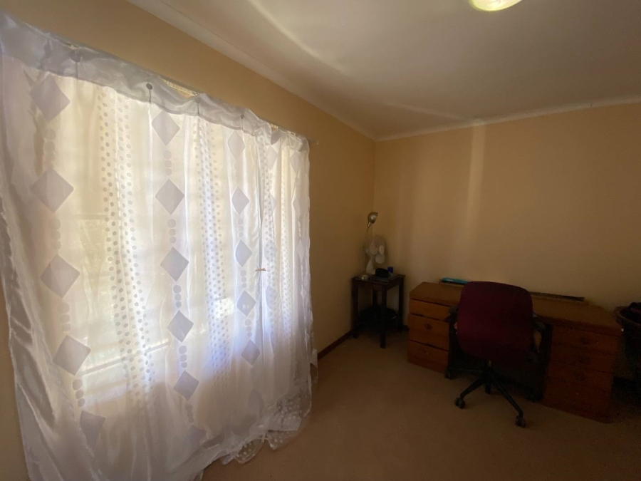 To Let 2 Bedroom Property for Rent in Noordheuwel Gauteng