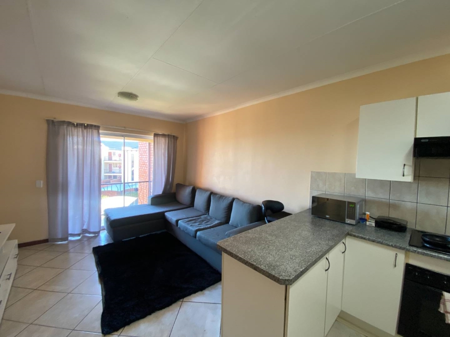 To Let 2 Bedroom Property for Rent in Noordheuwel Gauteng