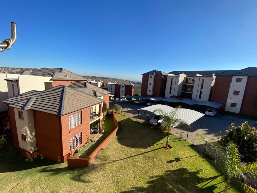 To Let 2 Bedroom Property for Rent in Noordheuwel Gauteng