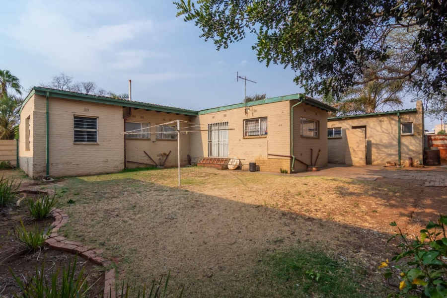 3 Bedroom Property for Sale in Witpoortjie Gauteng