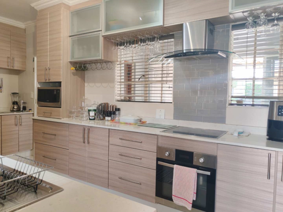 4 Bedroom Property for Sale in Ridgeway Gauteng