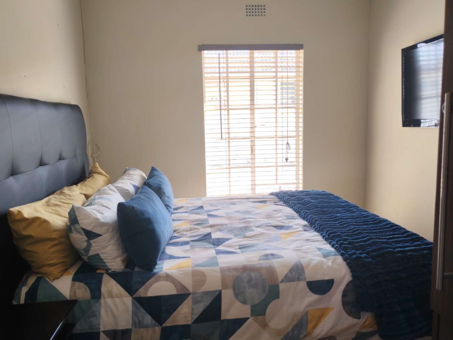 4 Bedroom Property for Sale in Ridgeway Gauteng