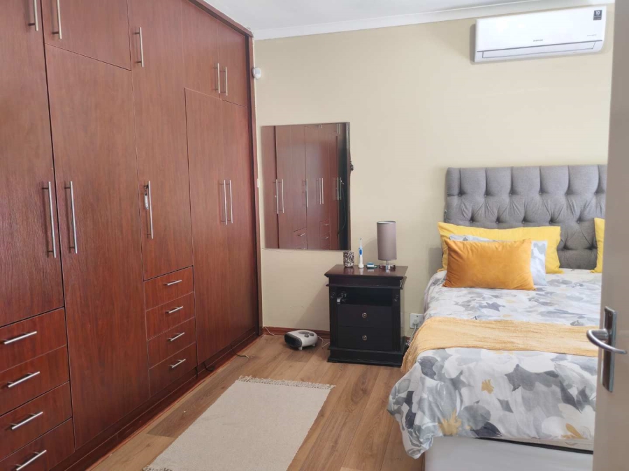 4 Bedroom Property for Sale in Ridgeway Gauteng