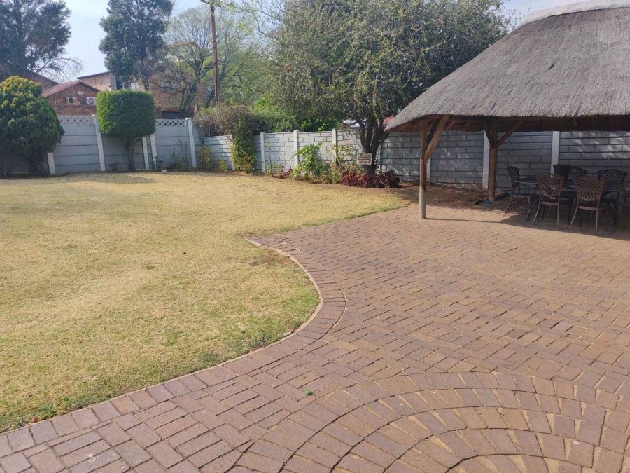 4 Bedroom Property for Sale in Ridgeway Gauteng