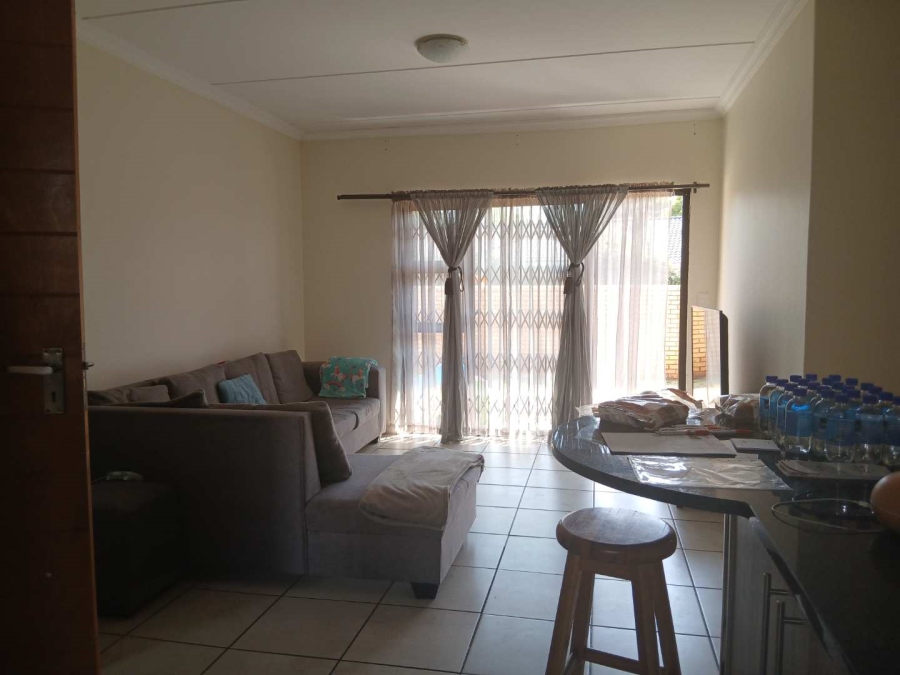 2 Bedroom Property for Sale in South Crest Gauteng