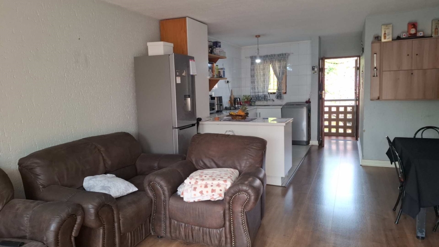 2 Bedroom Property for Sale in New Market Gauteng