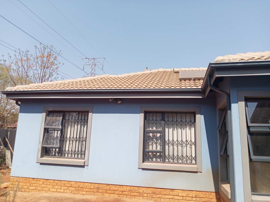 4 Bedroom Property for Sale in Hesteapark Gauteng