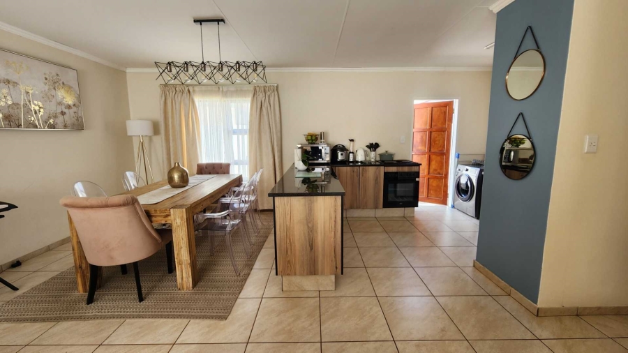 4 Bedroom Property for Sale in Amandasig Gauteng