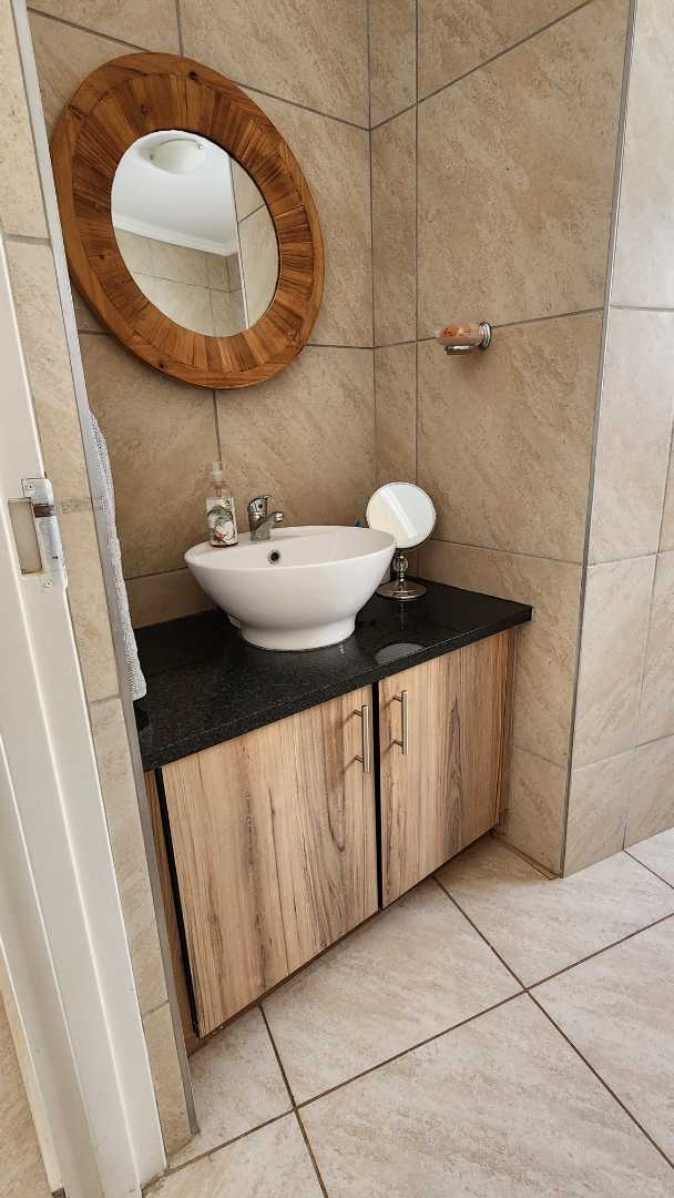 4 Bedroom Property for Sale in Amandasig Gauteng