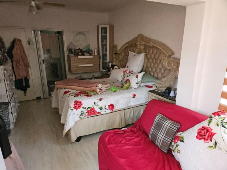 3 Bedroom Property for Sale in New Redruth Gauteng